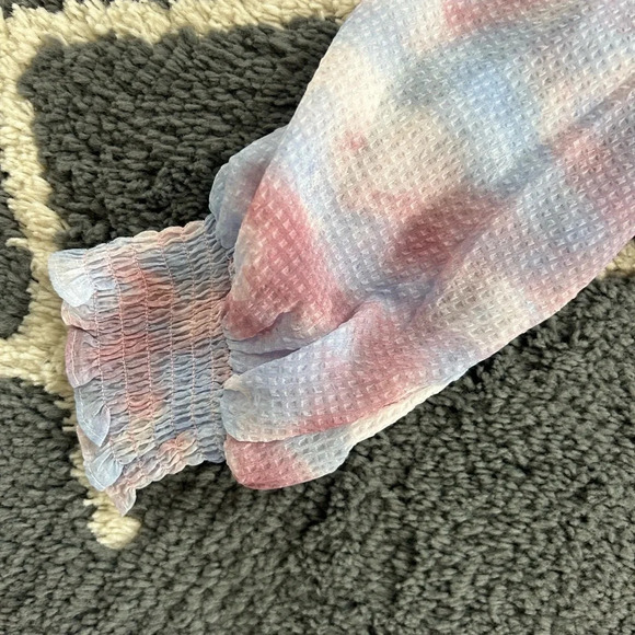 Future Collective Smocked Blouse - Picture 4 of 4